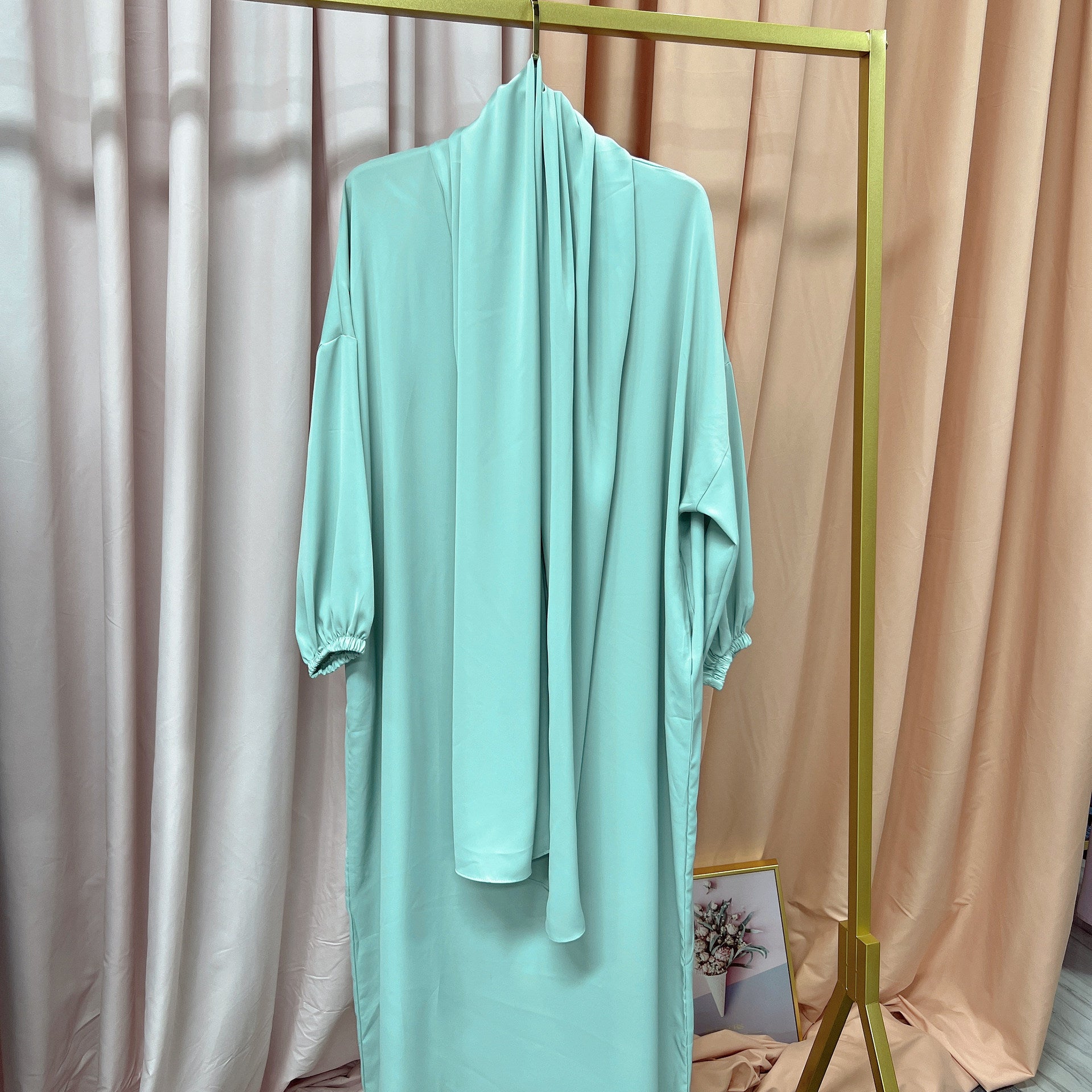 Arabic Solid Color Hooded Robe Dress